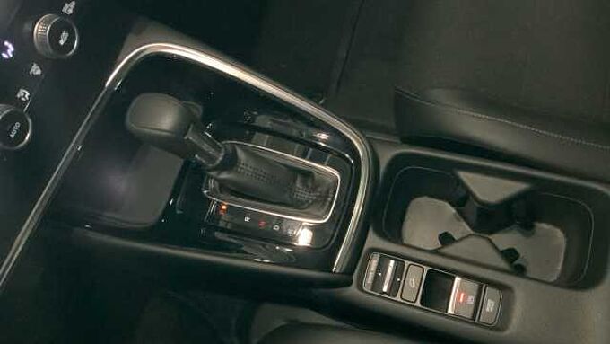 Honda  HR-V 1.5 I-MMD HEV ADVANCE CVT 131 5P