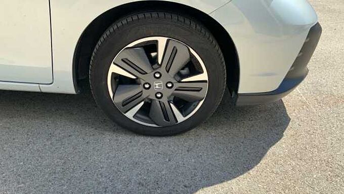 Honda  Jazz HYBRID ADVANCE