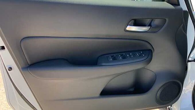 Honda Jazz 1.5 I-MMD HEV CROSSTAR 122 5P