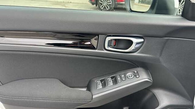 Honda Civic 2.0 HEV ELEGANCE CVT 184 5P