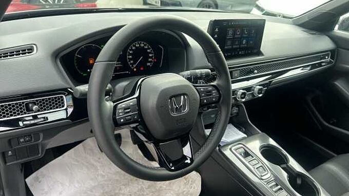 Honda Civic 2.0 HEV ELEGANCE CVT 184 5P